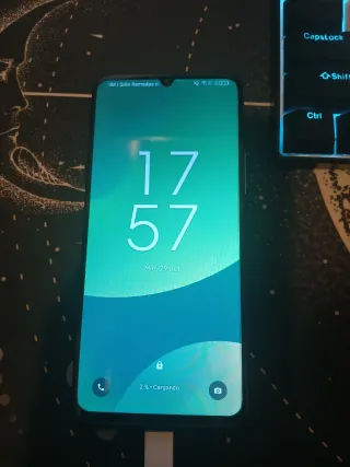 Móvil TCL Negro y Azul