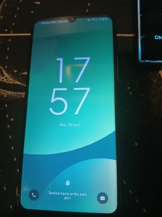 Móvil TCL Negro y Azul