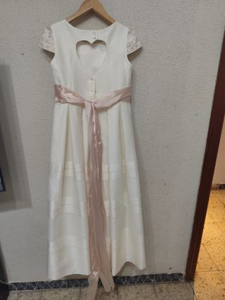 Vestido blanco y rosa con encaje