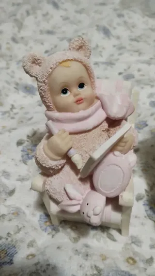 2 Bellissimi figurini decorativi in Resina