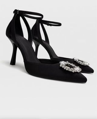 Zapatos de fiesta Stradivarius con pedrería