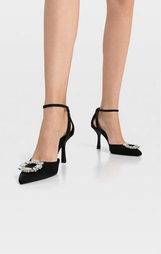 Zapatos de fiesta Stradivarius con pedrería