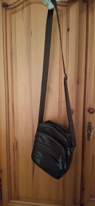 Bolso de hombre cuero multifuncional