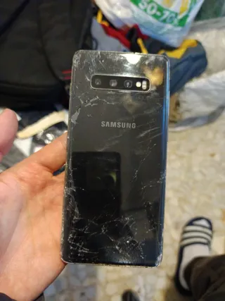 Samsung S10 Plus per parti