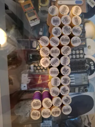 33 Hilos Gütermann, lote para R