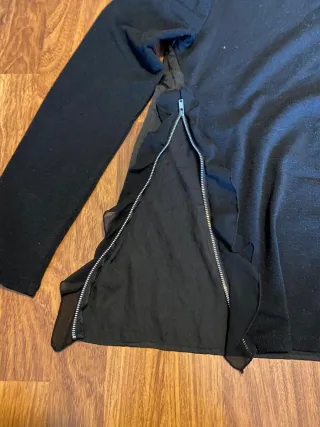 Camiseta Zara Negra Manga Larga