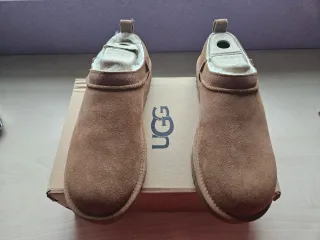Stivali UGG Marroni Castano Taglia 39 Nuovi