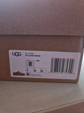 Stivali UGG Marroni Castano Taglia 39 Nuovi