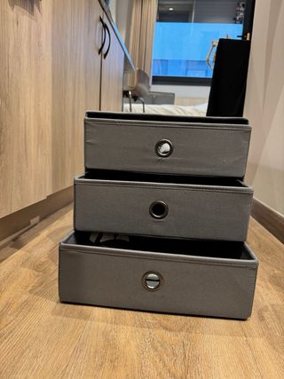 Cassettone in tessuto + scaffale IKEA