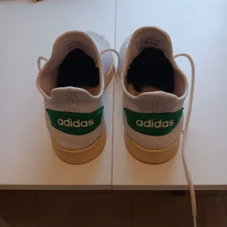 Zapatillas Adidas Hombre Blancas y Verdes