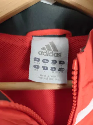 Chaqueta Adidas Roja y Blanca