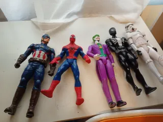 Figuras Superhéroes y Villanos Marvel/DC