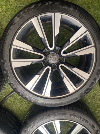Llantas Ford Focus ST 19 / Volvo V60 croos country