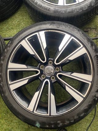 Llantas Ford Focus ST 19 / Volvo V60 croos country