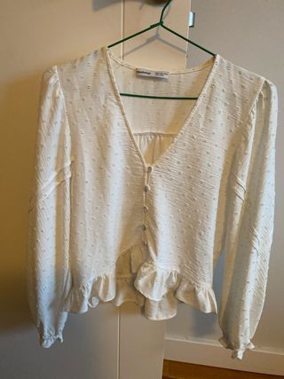 Camisa Renatta & Go blanca volantes