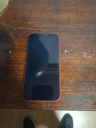 iPhone 12 Rosso