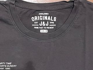 Camiseta Jack & Jones Gris Estampada