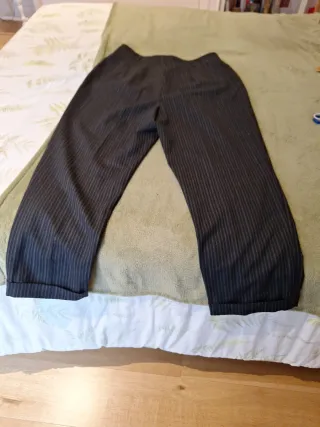 Pantalón gris de vestir Laserre talla 46