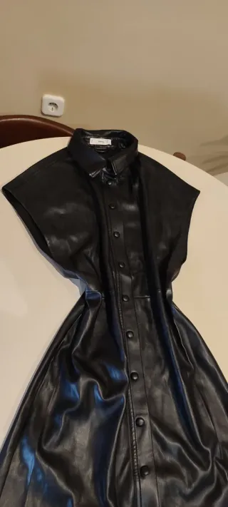 Vestido Mango Negro Cuero Sintético