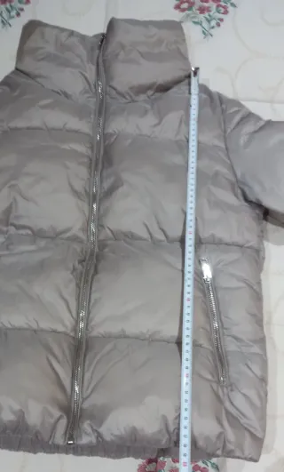 Abrigo acolchado beige Mango