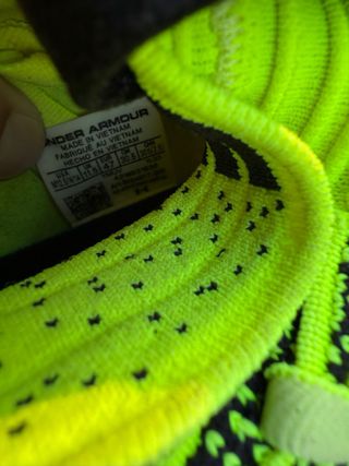 Zapatillas Under Armour Verdes y Negras