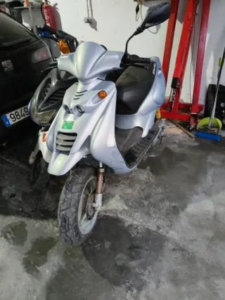 Beta Scooter 49, se vende por no usar