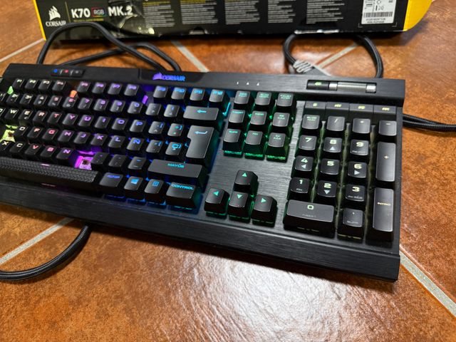 LEER! Teclado Mecánico Corsair K70 RGB MK.2