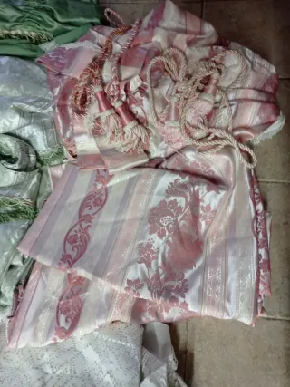 Cortinas y visillos en buen estado