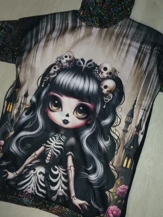 Sudadera con brillos y estampado