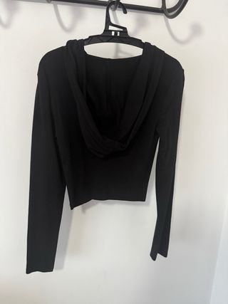 Camiseta negra manga larga