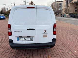 Peugeot Partner  LARGA 1.5 HDI FURGON ISOTERMO