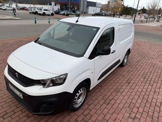 Peugeot Partner  LARGA 1.5 HDI FURGON ISOTERMO