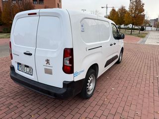 Peugeot Partner  LARGA 1.5 HDI FURGON ISOTERMO