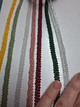 Pasamanería de tela varios colores