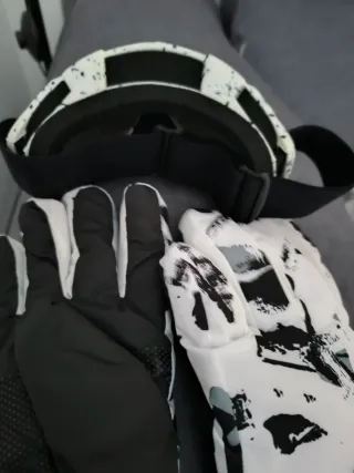 Lote Gafas y Guantes Nieve