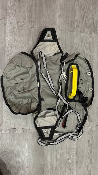 Niviuk Contenedor Frontal Paracaidas Reserva