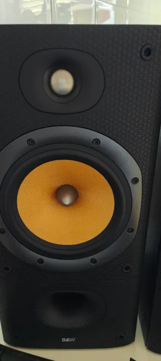Altavoces B&W DM 602 S3