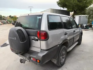 Nissan Terrano II 2002