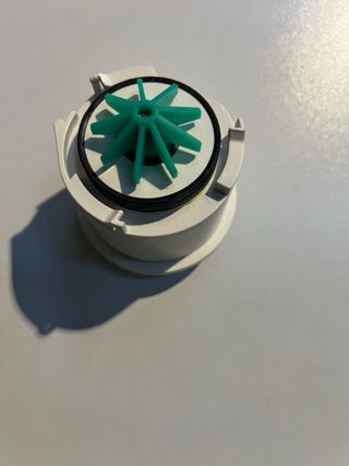 Pompa di scarico per lavatrice Whirlpool W7FHS41X