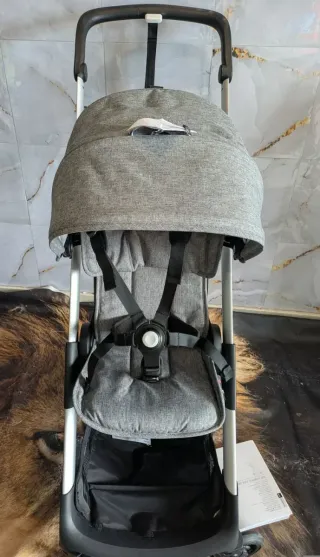Bugaboo Ant PARA VIAJAR, LIGERO VA EN CABINA GRIS