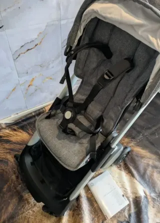 Bugaboo Ant PARA VIAJAR, LIGERO VA EN CABINA GRIS