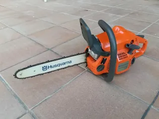 Motosierra Husqvarna 135 X-TORQ