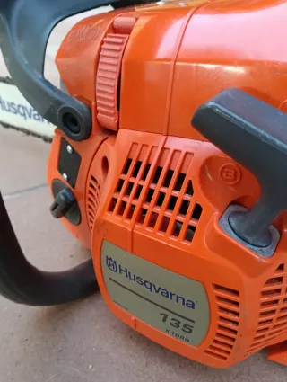 Motosierra Husqvarna 135 X-TORQ