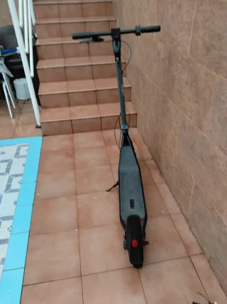 Patinete Cecotec D20 Seminuevo + Cargador o cambio