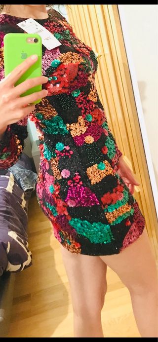Vestido lentejuelas multicolor Zara