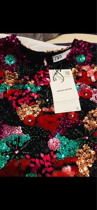 Vestido lentejuelas multicolor Zara
