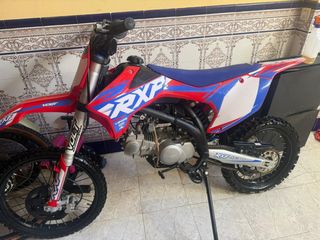 Pit Bike RXF 150cc XXL Apolo Casi Sin Uso