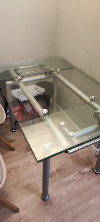 Mesa de cristal plegable