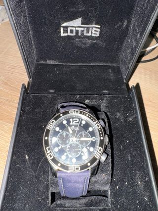 Reloj Lotus Negro y Azul