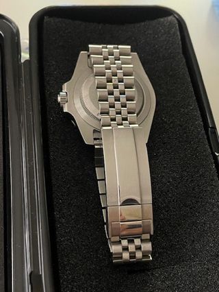 Reloj Seiko GMT Batman Acero Inoxidable